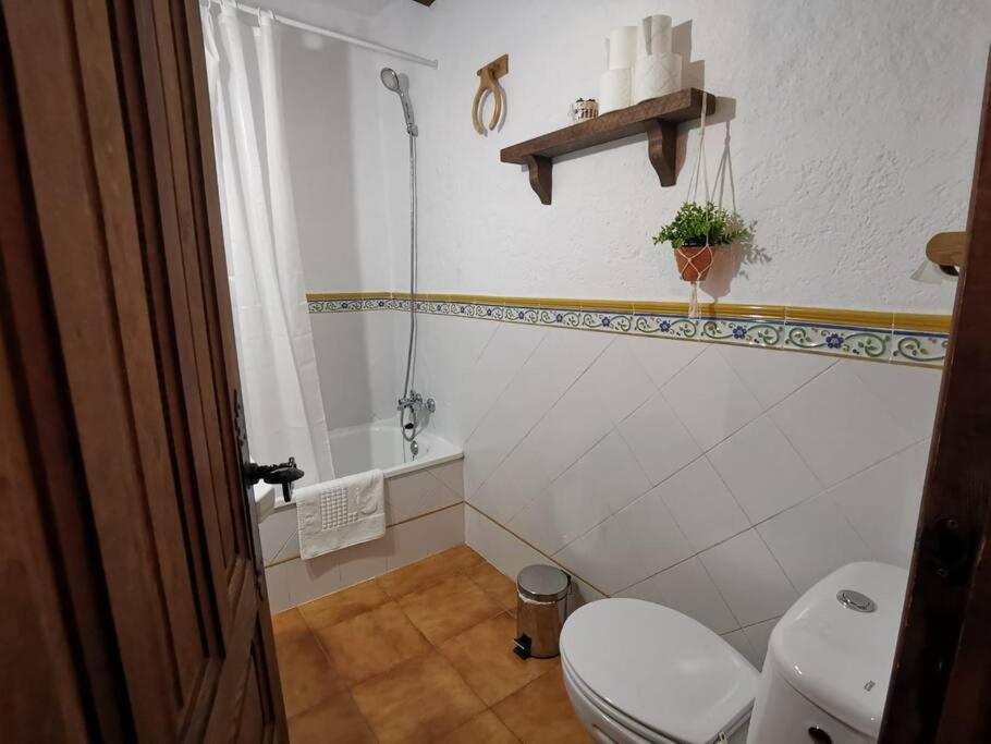 Casabenadalid. Casa Rural Con Piscina. Экстерьер фото