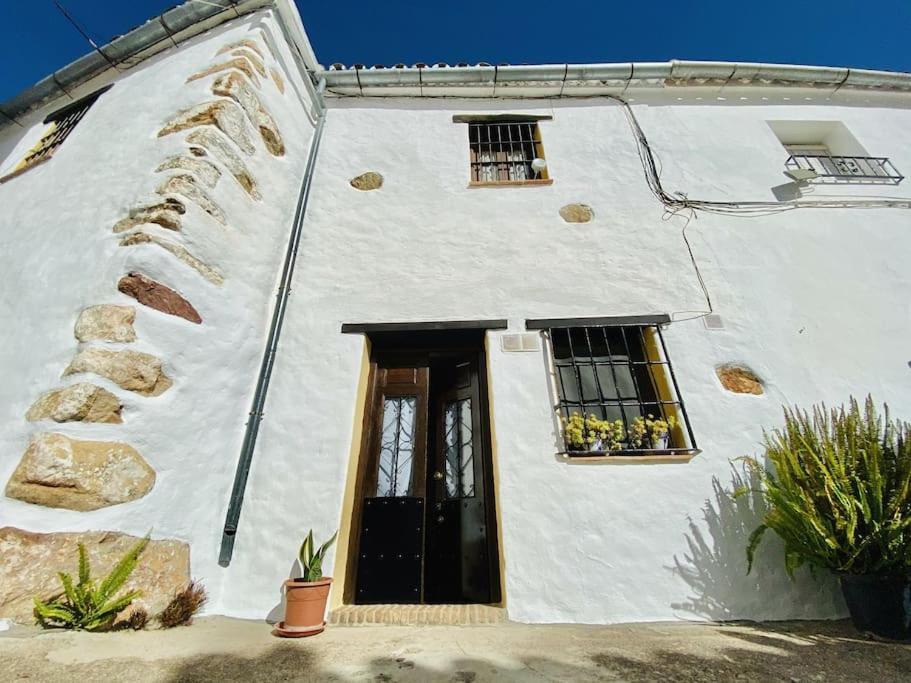 Casabenadalid. Casa Rural Con Piscina. Экстерьер фото
