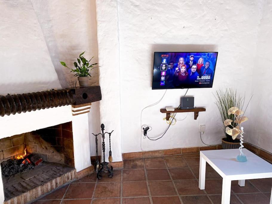 Casabenadalid. Casa Rural Con Piscina. Экстерьер фото